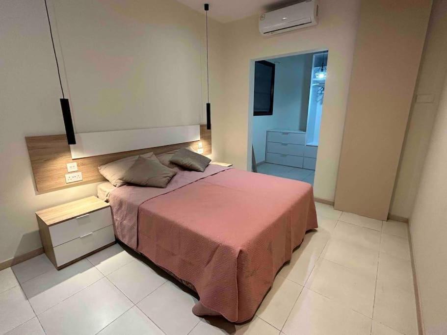 Appartement A Flat In The Heart Of Bugibba à San Pawl il-Baħar Extérieur photo